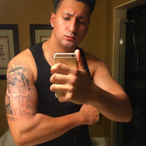 Profile Picture of Nicholas Marchese (@nickymar000) on Poshmark