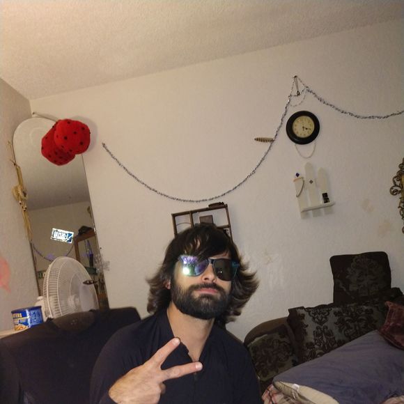Profile Picture of Lucas Robbins (@lilloc42) on Poshmark