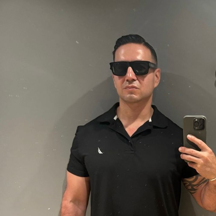 Profile Picture of Jonathan ALes (@jonathan.ales) on Tiktok