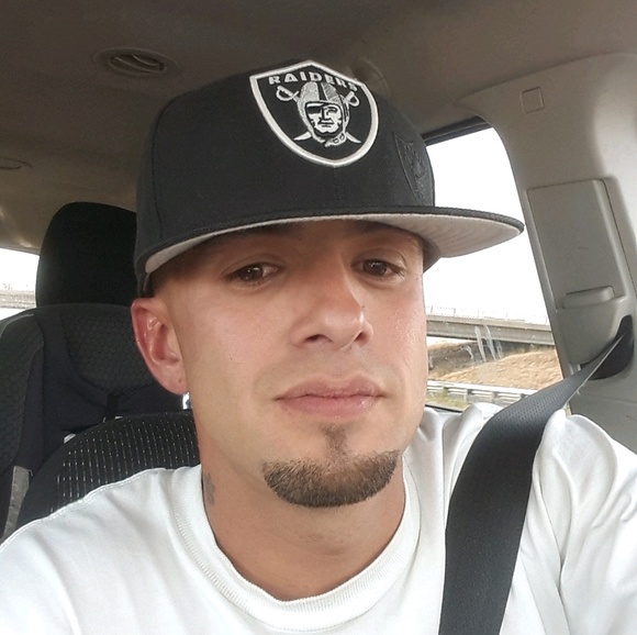 Profile Picture of Steven Monterroso (@s_monterroso) on Poshmark
