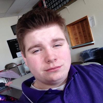 Profile Picture of Jacob Akins (@bossyboy1234561) on Twitter