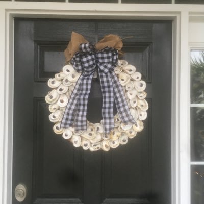 Profile Picture of Lisa Pulsinelli-Vote (@lisavote) on Twitter