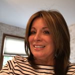 Profile Picture of Debra Mendes Holmes (@debra.holmes1) on Instagram
