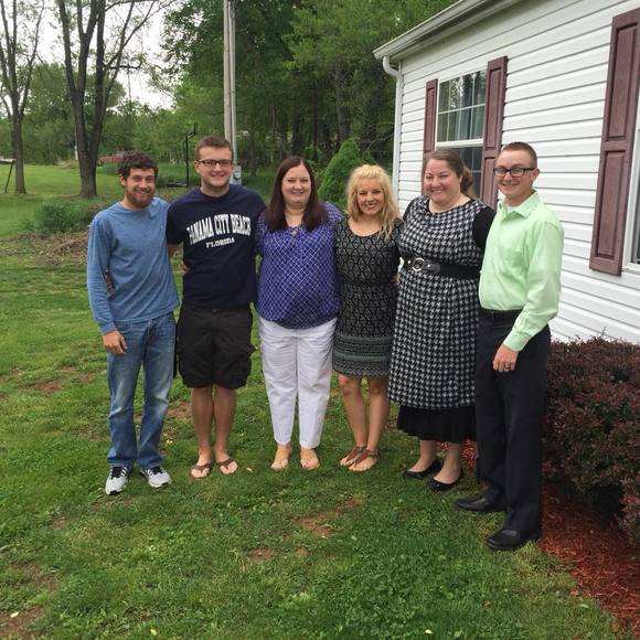 Profile Picture of Christy Kloss (@christykloss26) on Poshmark