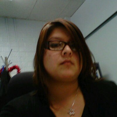 Profile Picture of Veronica M Alvarez (@val0228) on Twitter