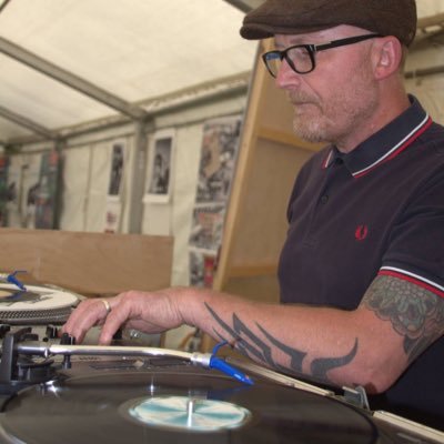 Profile Picture of John Stevenson Jnr (@JohnnyDJs) on Twitter