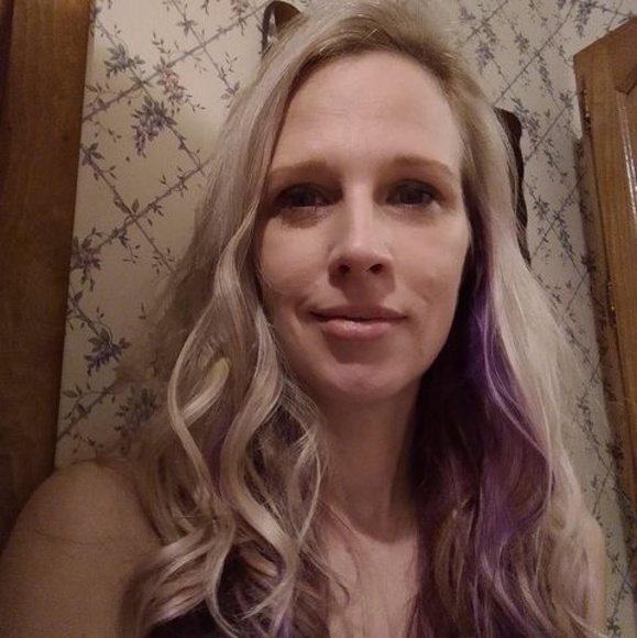 Profile Picture of Bridget Bundrick (@bridgetbundrick) on Poshmark