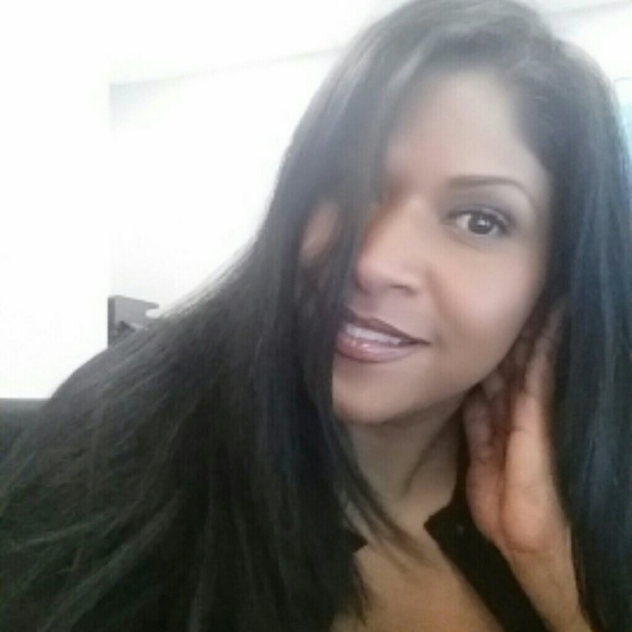 Profile Picture of Jacqueline Pena (@jacksp923) on Poshmark