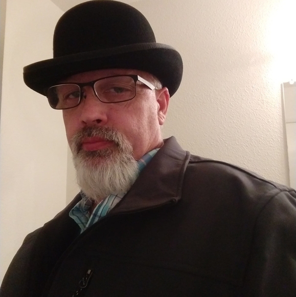 Profile Picture of Mike Fountain (@mikefountain34) on Poshmark