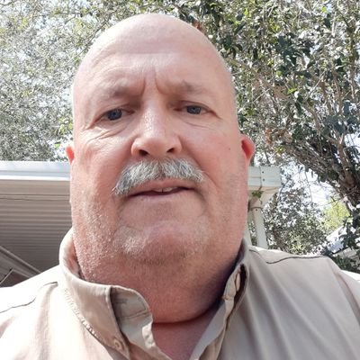 Profile Picture of Darrel Robertson (@DarrelRoberts13) on Twitter