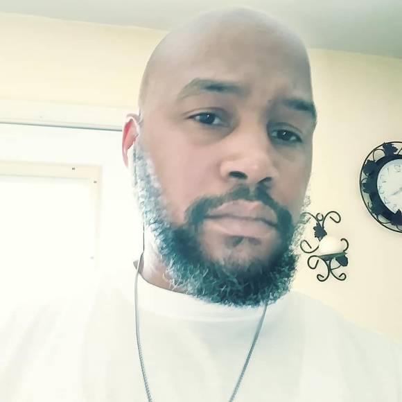 Profile Picture of Andre Wigfall (@carstensmalaki) on Poshmark