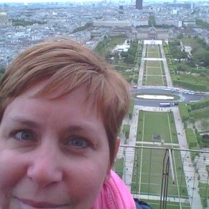 Profile Picture of Jennifer Devine (@jennmaed) on Twitter