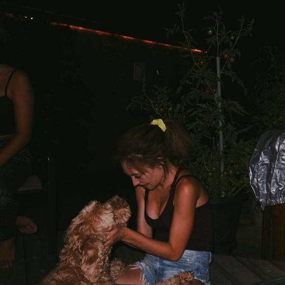 Profile Picture of Heather Longfield (@ht949878) on Poshmark