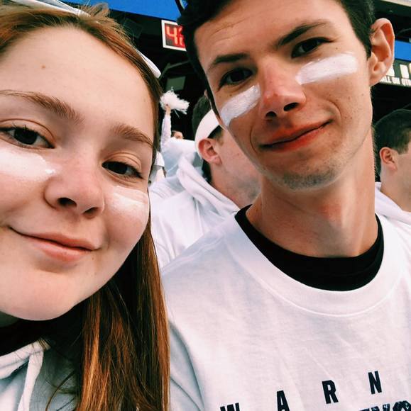 Profile Picture of Becca Seligson (@beccaseligson) on Poshmark