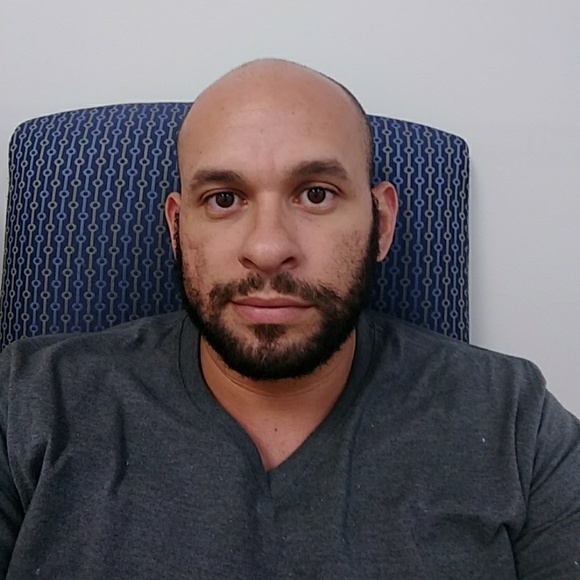 Profile Picture of Helio Nogueira (@gutto) on Poshmark