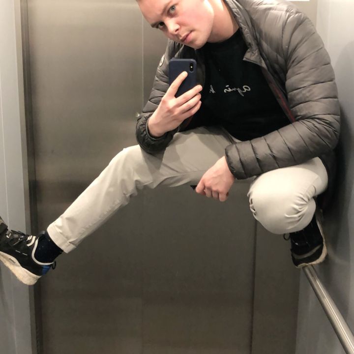Profile Picture of Tony Castel (@tonycastel) on Tiktok