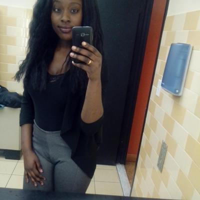 Profile Picture of Michelle Eason (@Mikkiallday) on Twitter