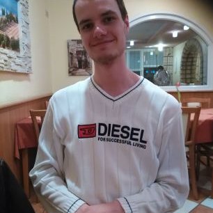 Profile Picture of Chris Laumann (@chrislaumann97) on Twitter