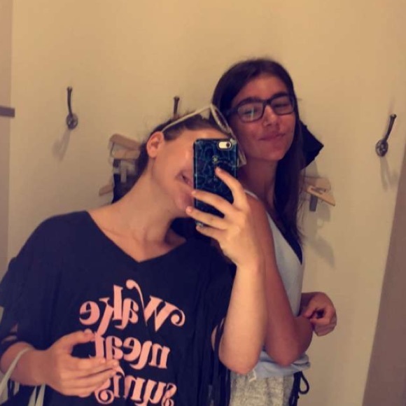 Profile Picture of Sasha Kozlov (@sashakozlov63) on Poshmark