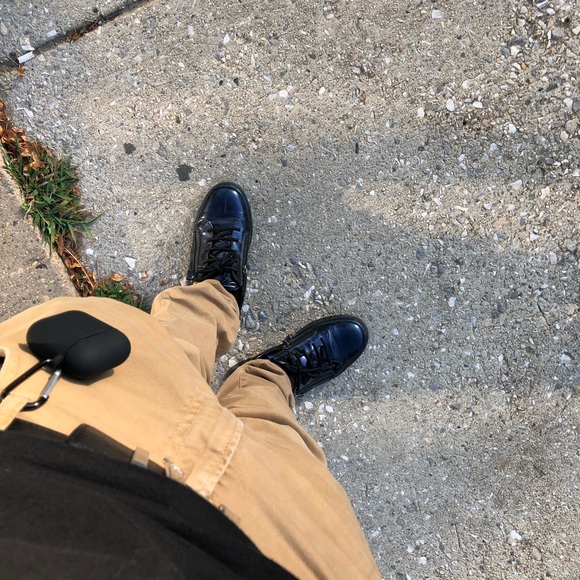 Profile Picture of Oscar James (@ktracho761) on Poshmark