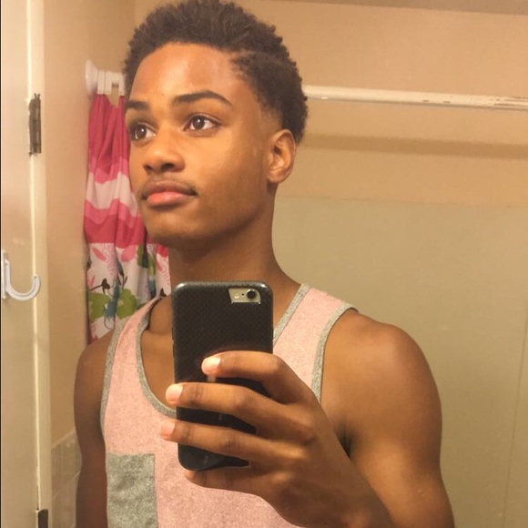 Profile Picture of Isaiah Styles (@solarphantom) on Poshmark