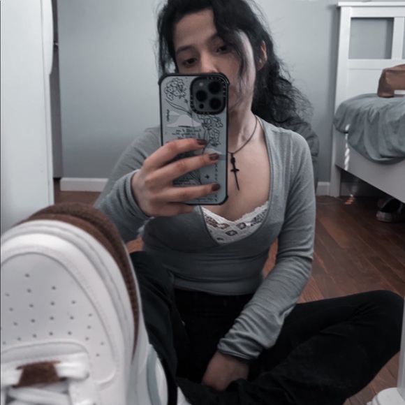 Profile Picture of Eileen Ayala (@ejayala07) on Poshmark