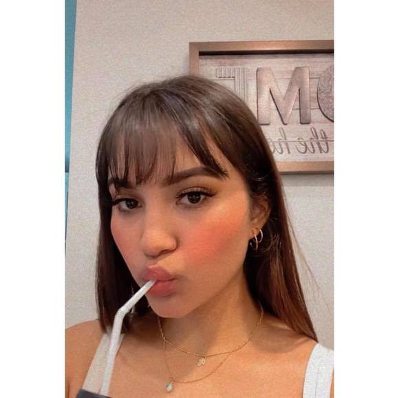 Profile Picture of Gisell Martinez (@gisellmartin607) on Poshmark