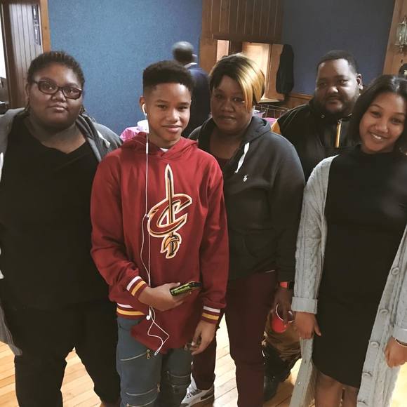 Profile Picture of Kamil Lowe (@lowekamil) on Poshmark