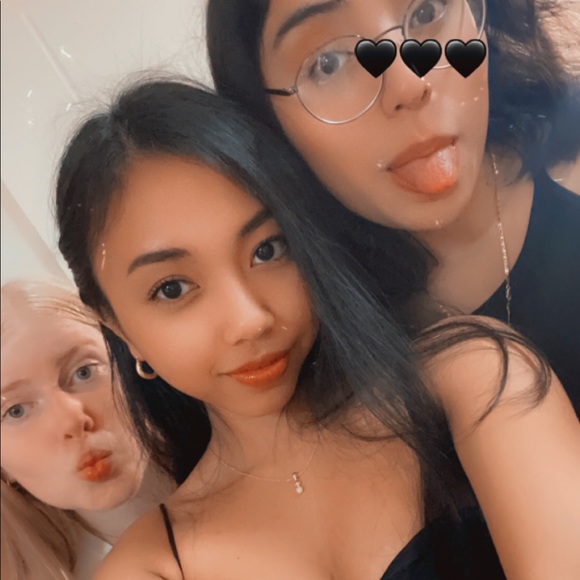 Profile Picture of Jecca Riley (@jeccariley) on Poshmark