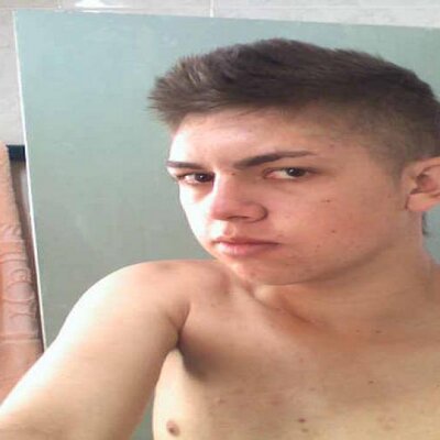 Profile Picture of ANDRES CAMILO (@1ANDY18) on Twitter