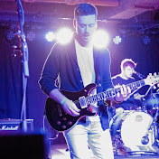 Profile Picture of Chris Maloy (@chrismaloyguitar) on Youtube