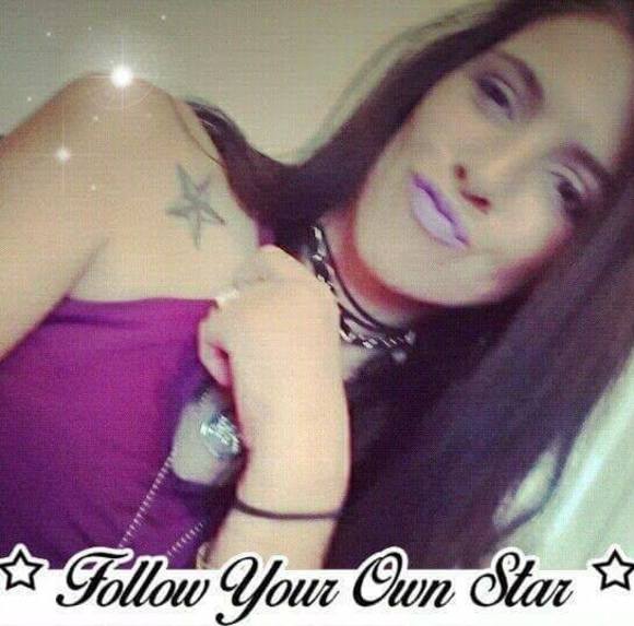 Profile Picture of Mary m Highlander (@mmhighlander777) on Poshmark