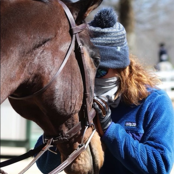 Profile Picture of Allison Gresham (@amwg416) on Poshmark