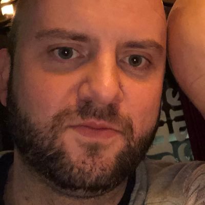 Profile Picture of M I K E (@MikeGoossens) on Twitter