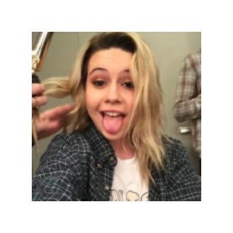 Profile Picture of Julia Brookson Twitter