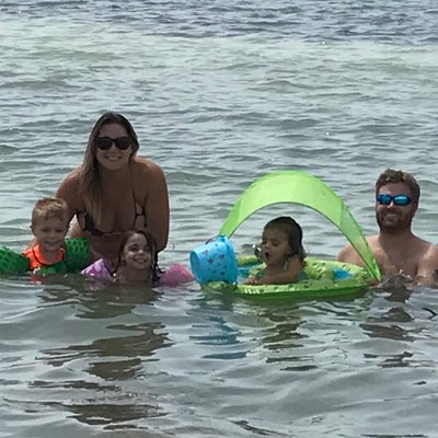 Profile Picture of Amanda Appel (@3aa500ba51c841e) on Twitter