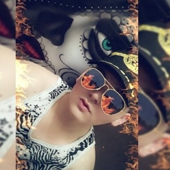 Profile Picture of Wilfredo Rivas escobar (@matildeescobar) on Poshmark