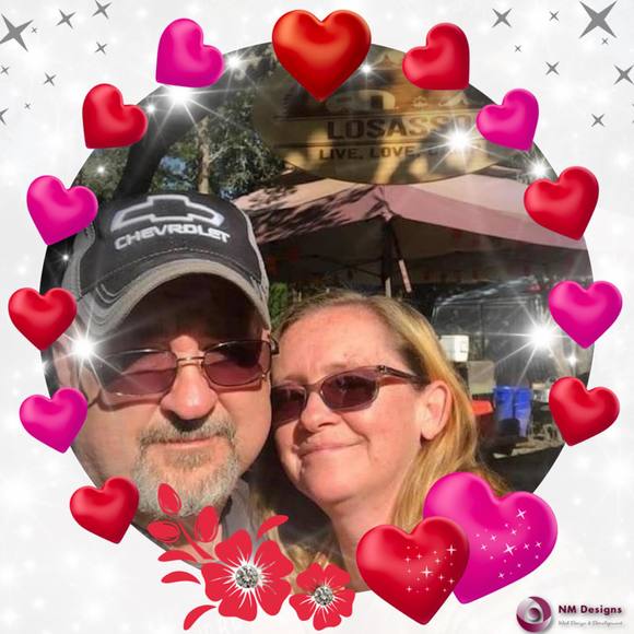 Profile Picture of April Losasso (@aprillosasso19) on Poshmark