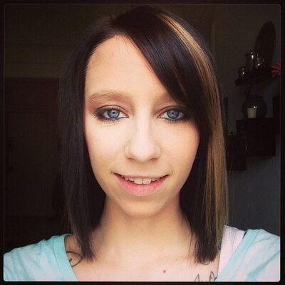 Profile Picture of Marlene Witt (@sewmarly) on Twitter