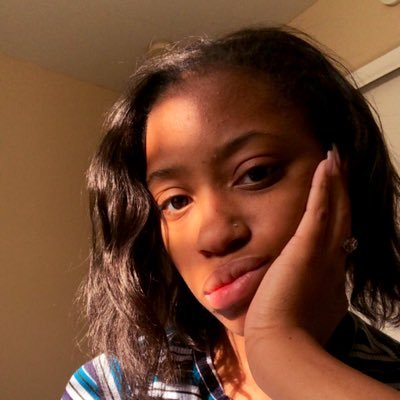 Profile Picture of Maia (@mia__amaia) on Twitter