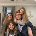 Profile Picture of allison.hammitt (@allison.hammitt) on Instagram