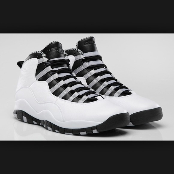 Profile Picture of Eric Paulino (@ericpaulino) on Poshmark