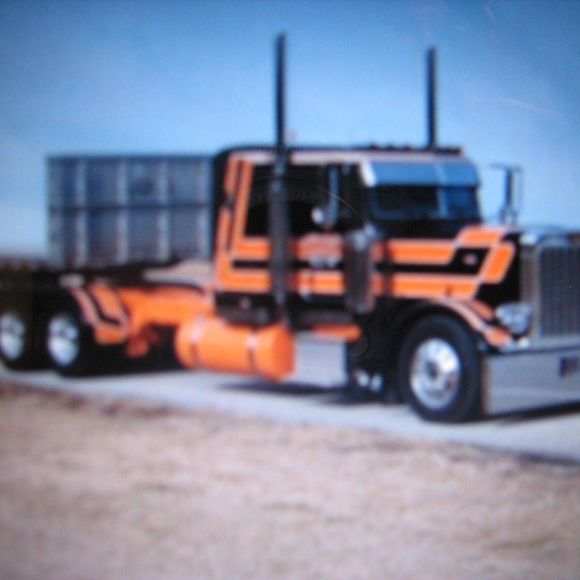 Bob Slater - Poshmark Profile Picture of Bob Slater (@bobslayter87) on Poshmark