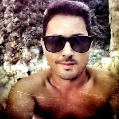 Profile Picture of Dennis O Tromeros (@GeorgeLelis) on Twitter