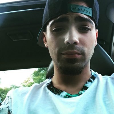 Profile Picture of Nick Barboza (@Nick_barb0za) on Twitter