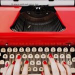 Profile Picture of Kris Clarke (@pleasedontfeedthewriters) on Instagram