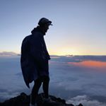 Profile Picture of Robert Stevenson (@robbikinz) on Instagram