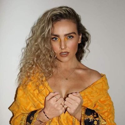 Profile Picture of Promise ? Promise. (@LucieAnneH) on Twitter