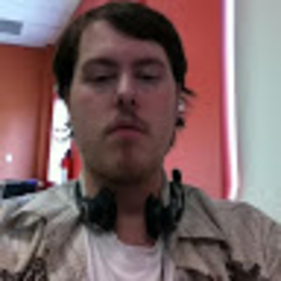 Profile Picture of James Mallet (@jmallet3431) on Poshmark