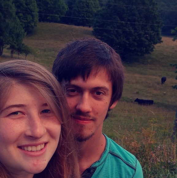 Profile Picture of Luanne Zimmerman (@luannezimmerman) on Poshmark